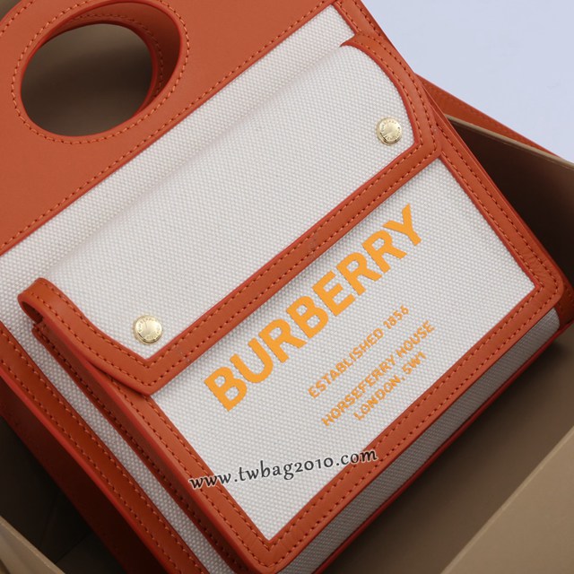 Burberry專門店新款小號撲克包 巴寶莉帆布托特包手提肩背女包 yxb1095